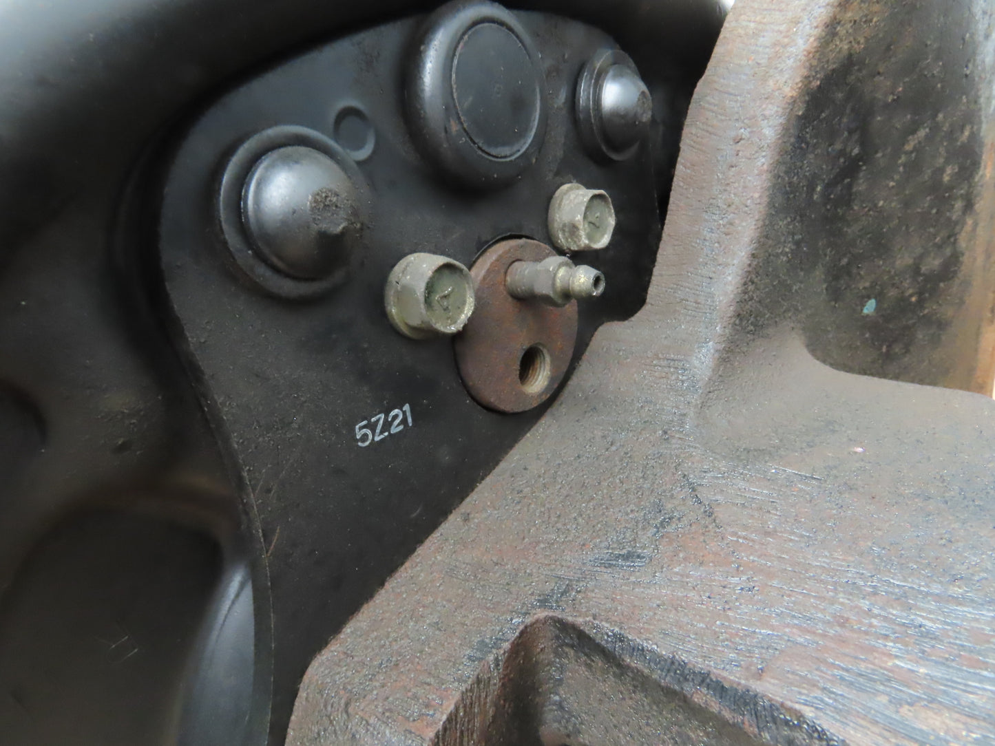 Yale ERC060GHN36TE084 Forklift Dual-Wheel Front Drive Axle 6 Lug Assembly