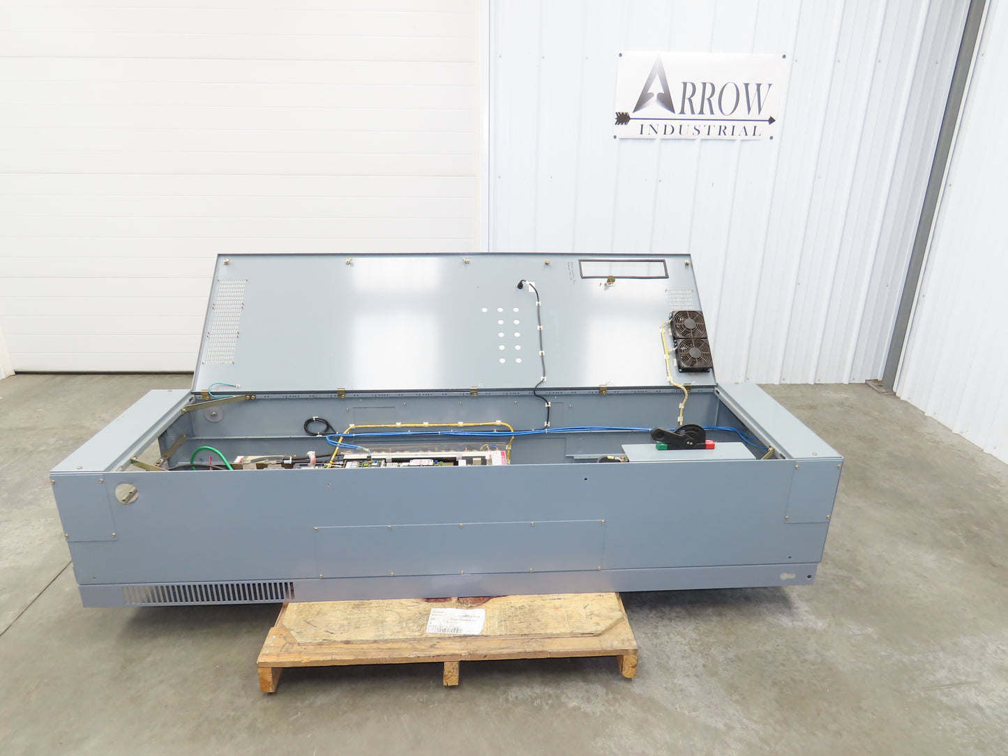 Allen Bradley 1336SB060VAADSGM1CHA2CL6EC AC Drive VFD 75Hp 76kva 460V Enclosure