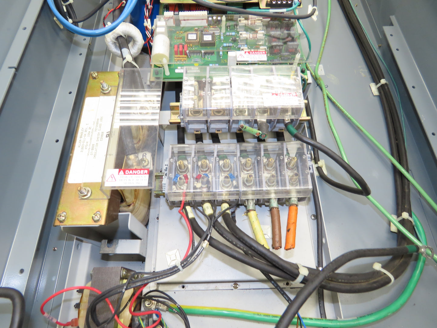 Allen Bradley 1336SB060VAADSGM1CHA2CL6EC AC Drive VFD 75Hp 76kva 460V Enclosure