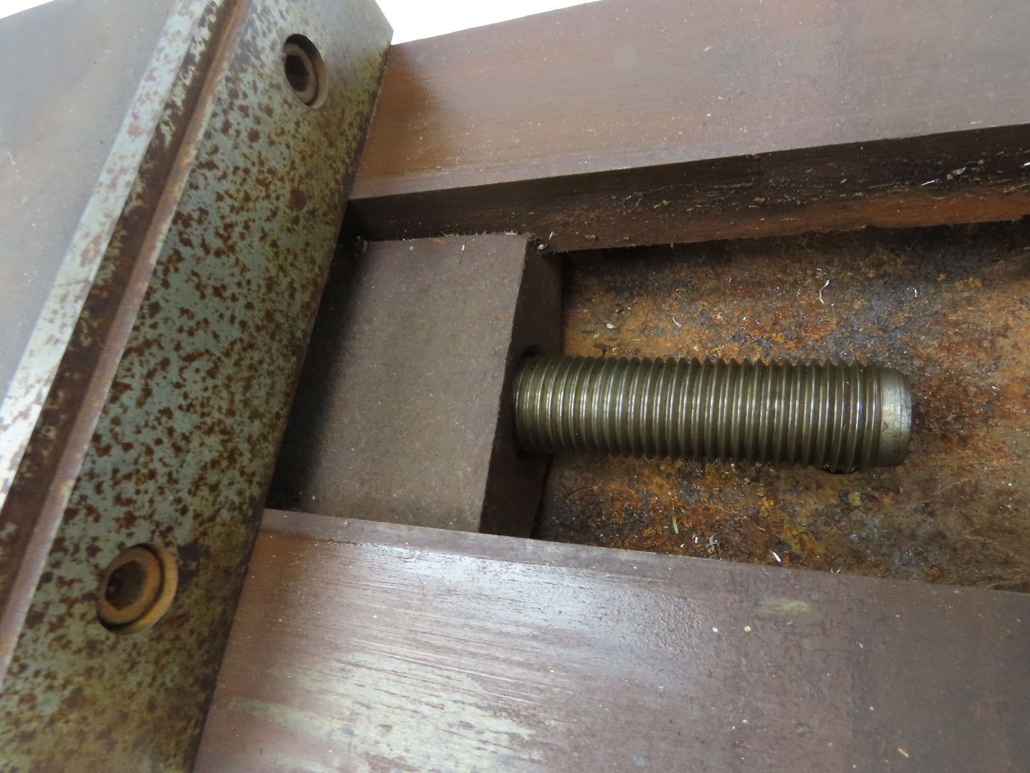 7-7/8" Milling Machine Vise w/Handle 8-5/8" Jaw Opening 2" Throat Depth