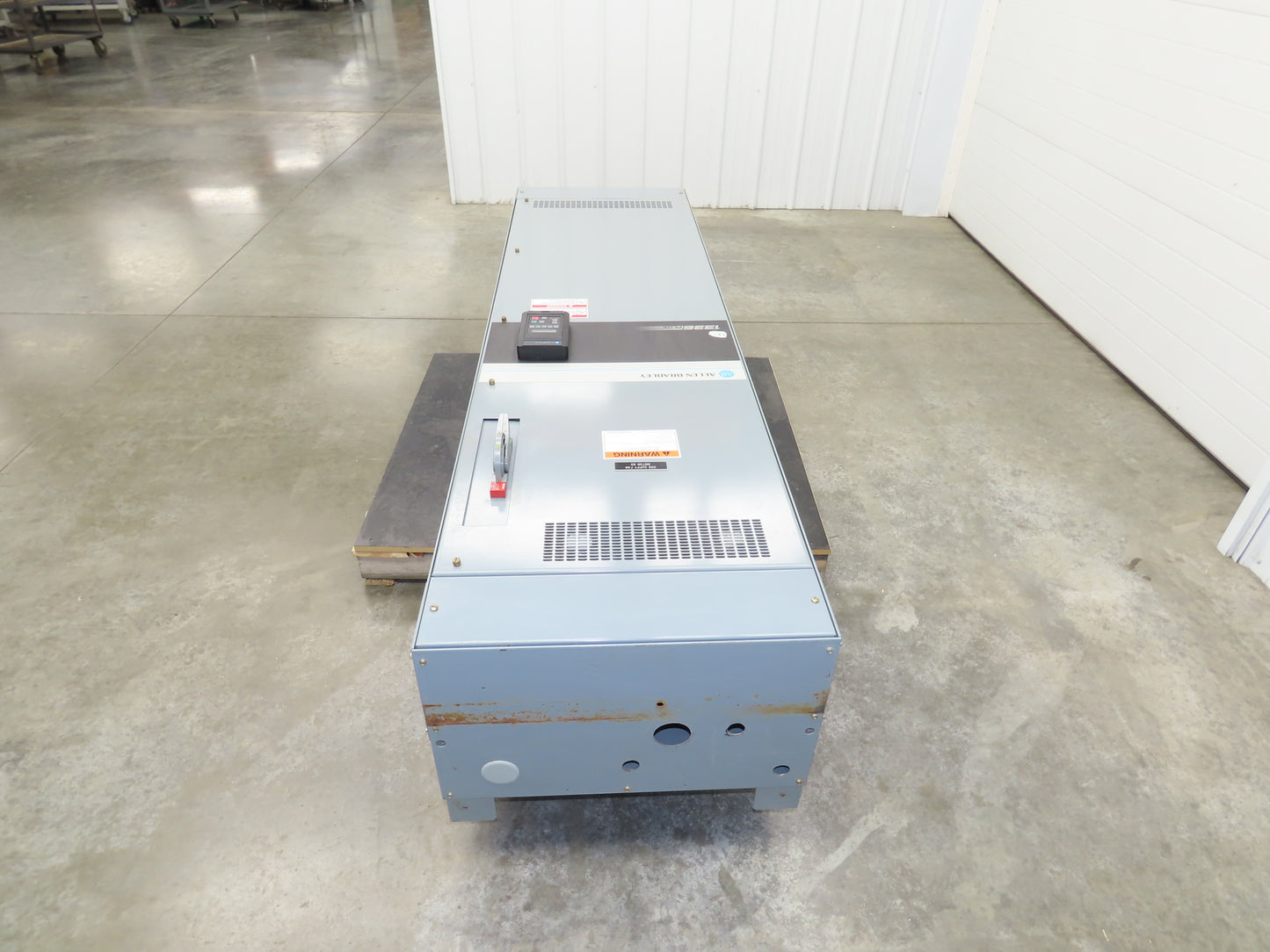 Allen Bradley 1336SB060VAADSGM1CHA2CL6EC AC Drive VFD 75Hp 76kva 460V Enclosure