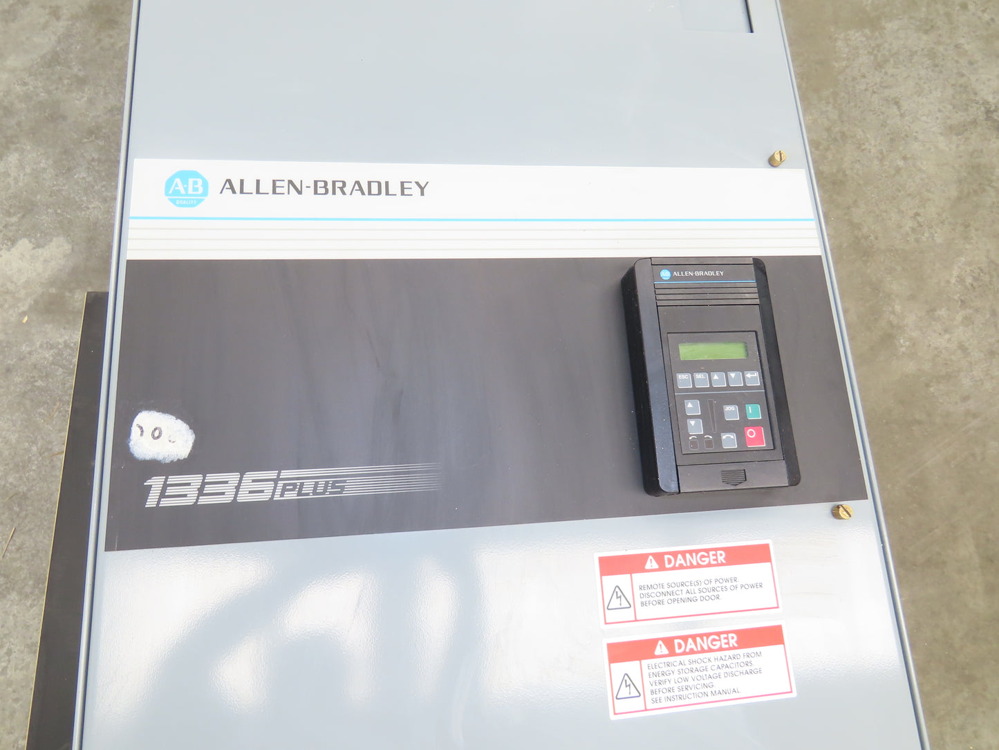 Allen Bradley 1336SB060VAADSGM1CHA2CL6EC AC Drive VFD 75Hp 76kva 460V Enclosure