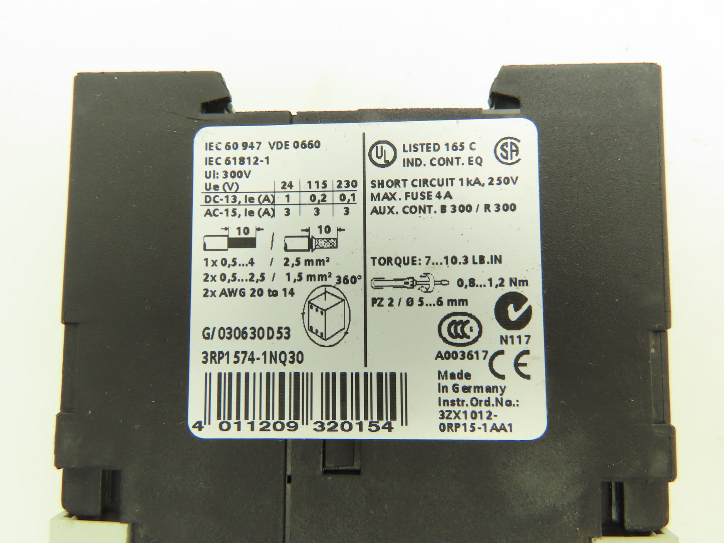 Siemens 3RP1574-1NQ30 Sirius Timing Relay 1 Delayed, 1 Instantaneous NO Contacts