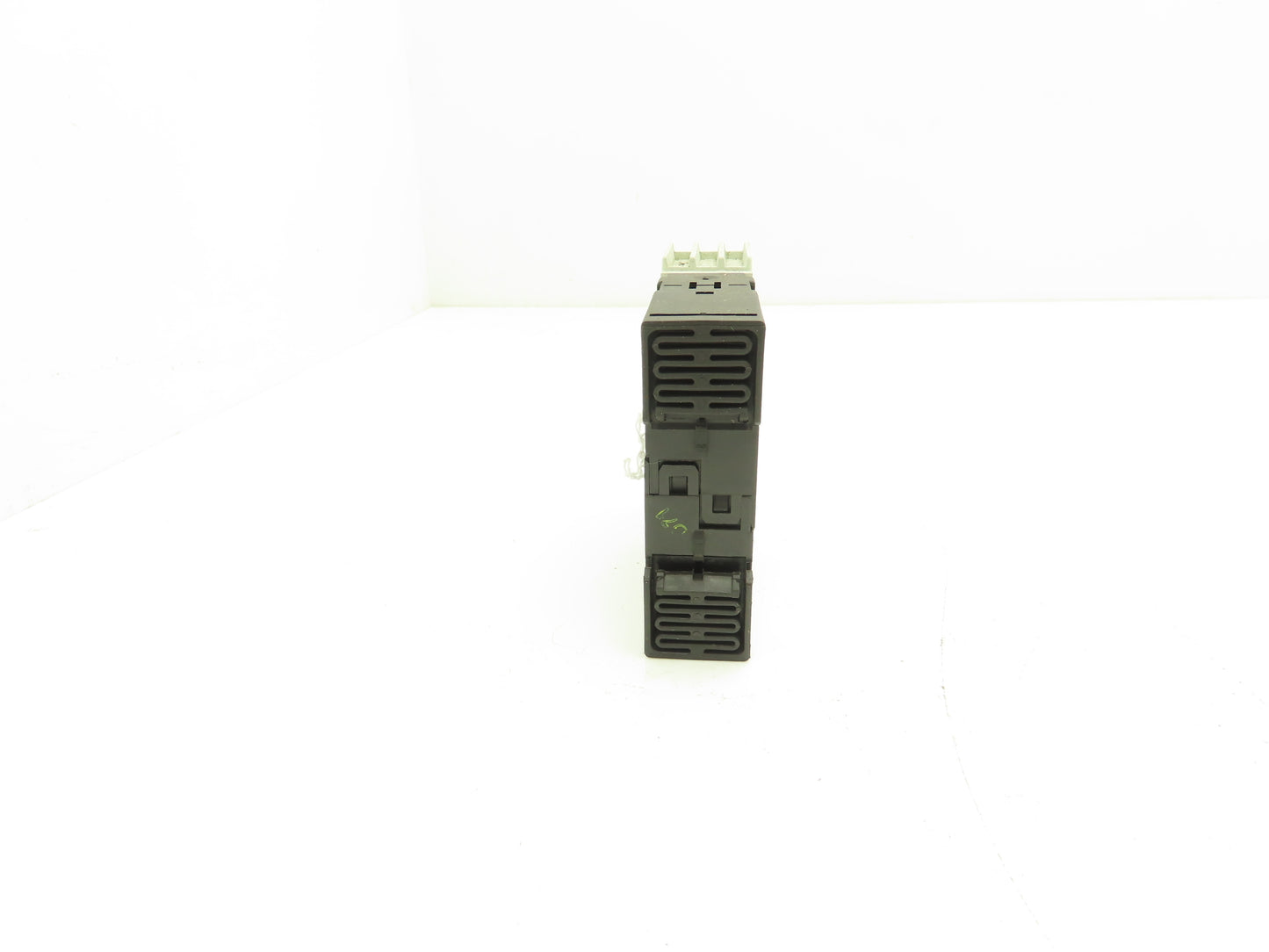 Siemens 3RP1574-1NQ30 Sirius Timing Relay 1 Delayed, 1 Instantaneous NO Contacts