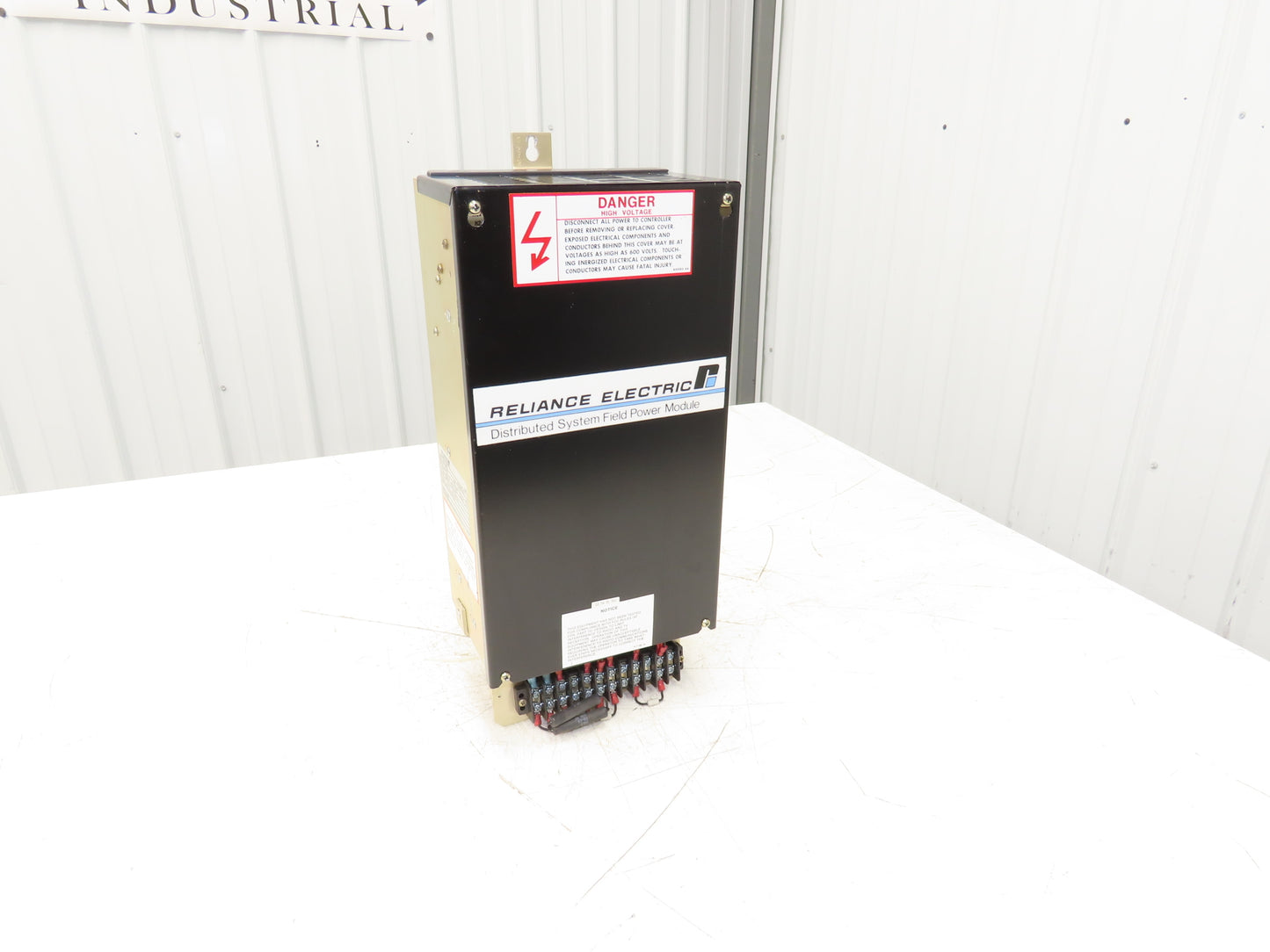 Reliance Electric 803456-21T Distributed System Field Power Module 460VDC Out