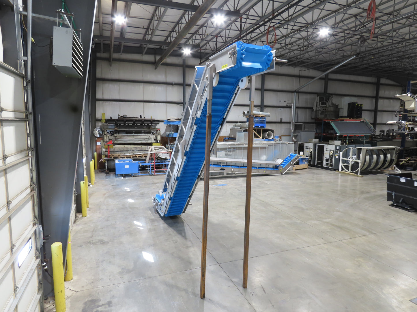 Woods Sanitary Food Process Z Incline Bucket Conveyor 18" Belt 15' 8"H -No Drive