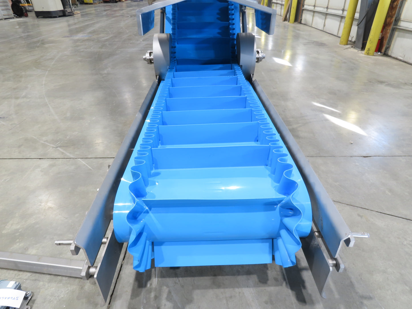 Woods Sanitary Food Process Z Incline Bucket Conveyor 18" Belt 15' 8"H -No Drive