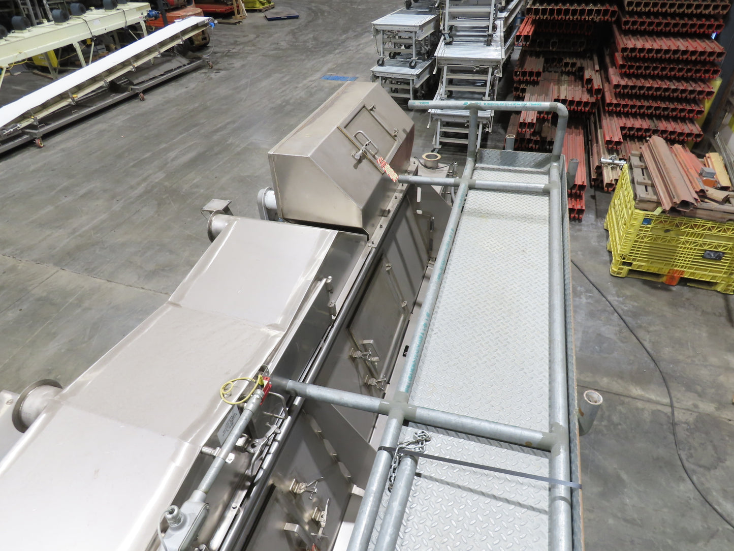 FEC Sanitary Food Grade Granulator 30" Apron Feeder Stainless Conveyor Surge Bin