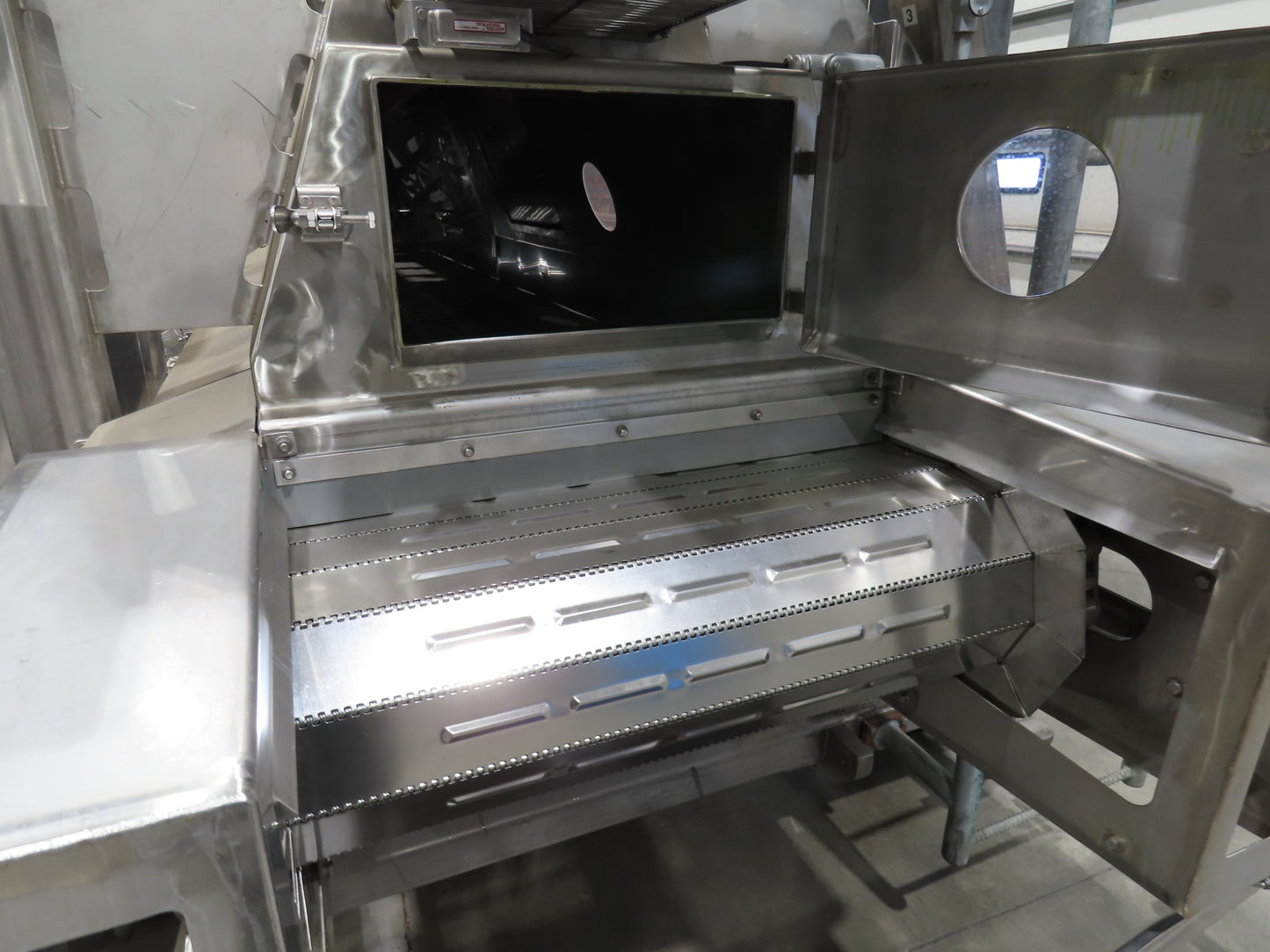 FEC Sanitary Food Grade Granulator 30" Apron Feeder Stainless Conveyor Surge Bin