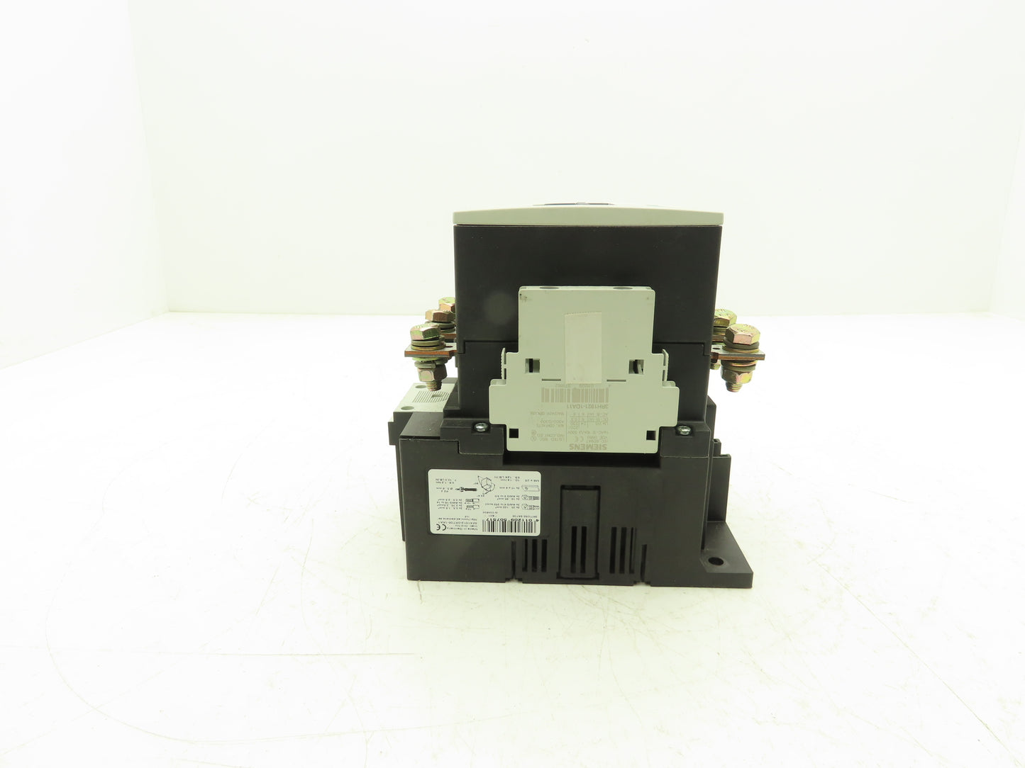 Siemens 3RT1056-6AF36 Motor Starter Contactor 185A 400VAC 120V Coil 3P 2NO+2NC