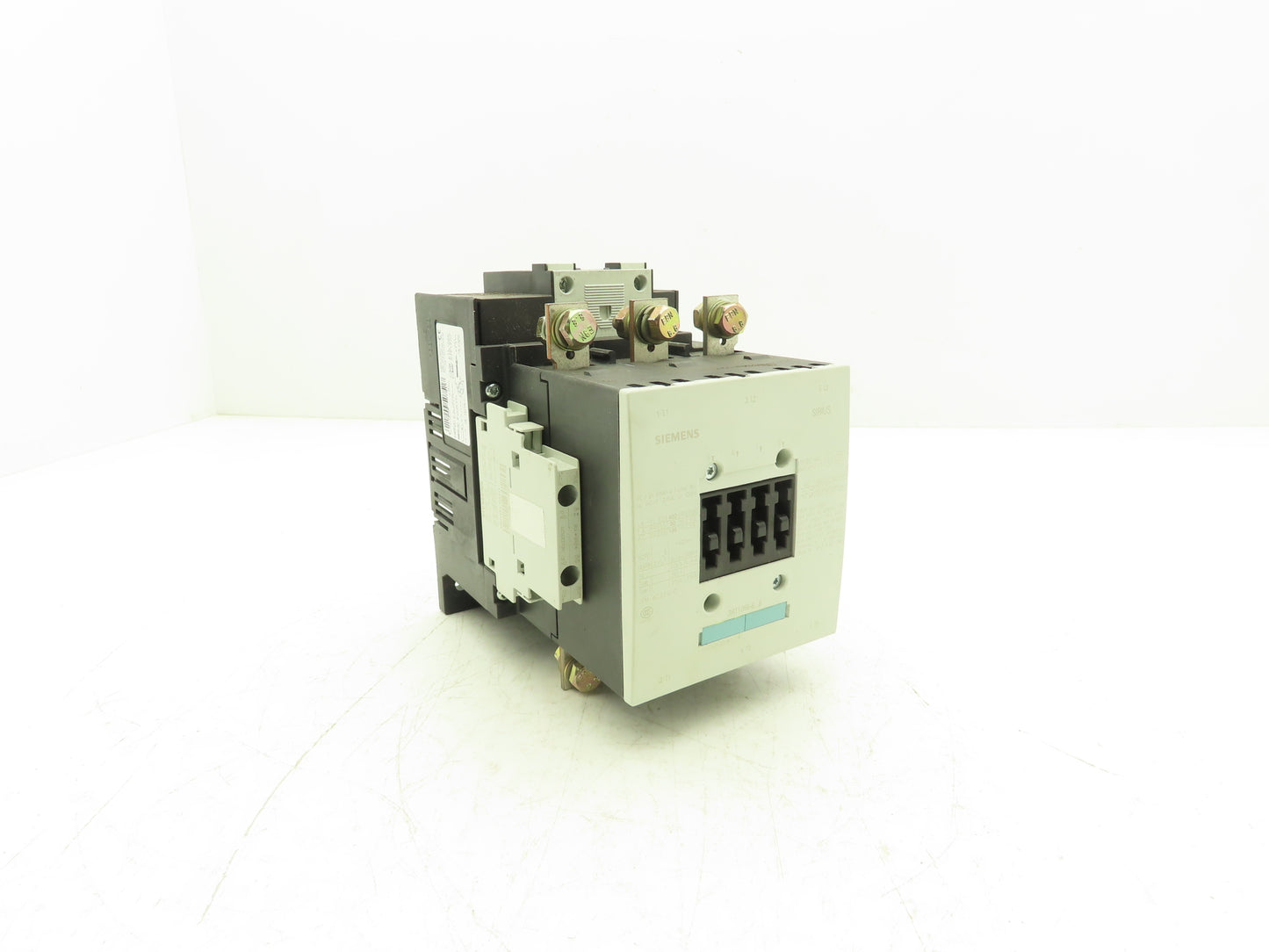 Siemens 3RT1056-6AF36 Motor Starter Contactor 185A 400VAC 120V Coil 3P 2NO+2NC