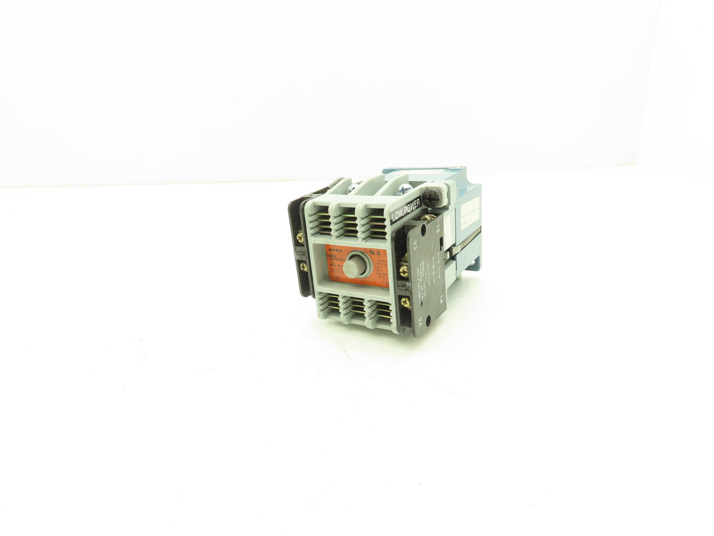ABB Asea EFLG30-G20R Motor Starter Contactor 30A 240/500V AC/DC 15Hp 120V Coil
