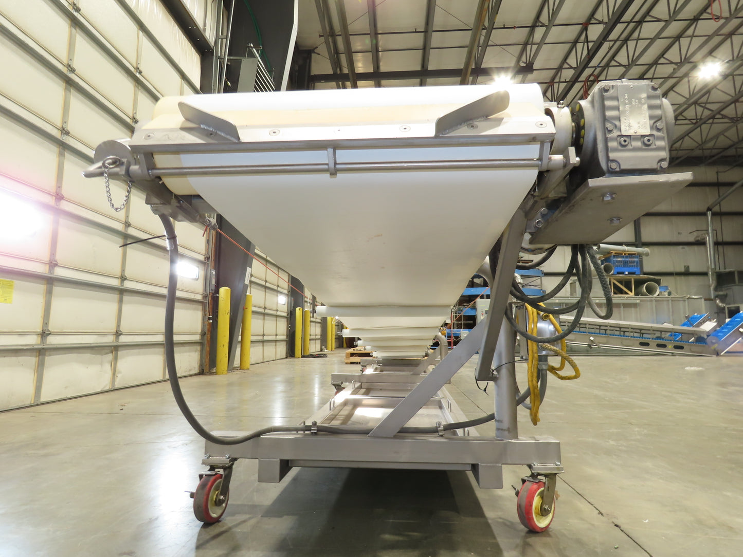 Anderson Dahlen 27"x 25' Portable Trough Belt Incline Conveyor Sanitary 480V 3PH