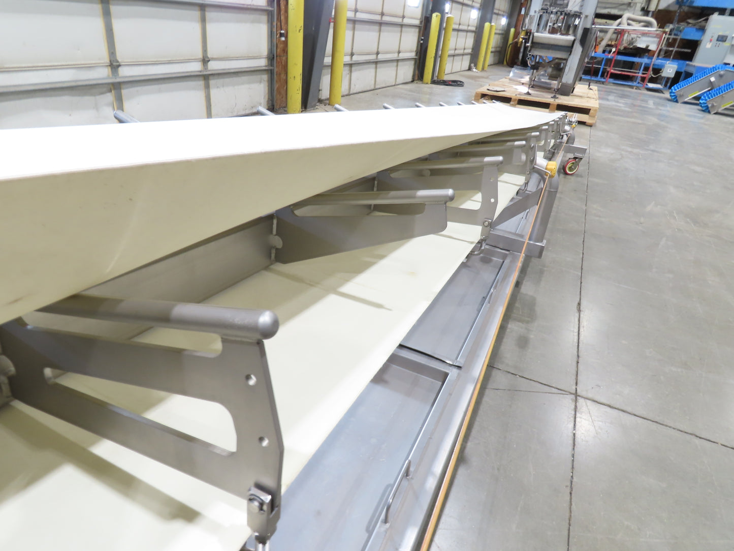 Anderson Dahlen 27"x 25' Portable Trough Belt Incline Conveyor Sanitary 480V 3PH