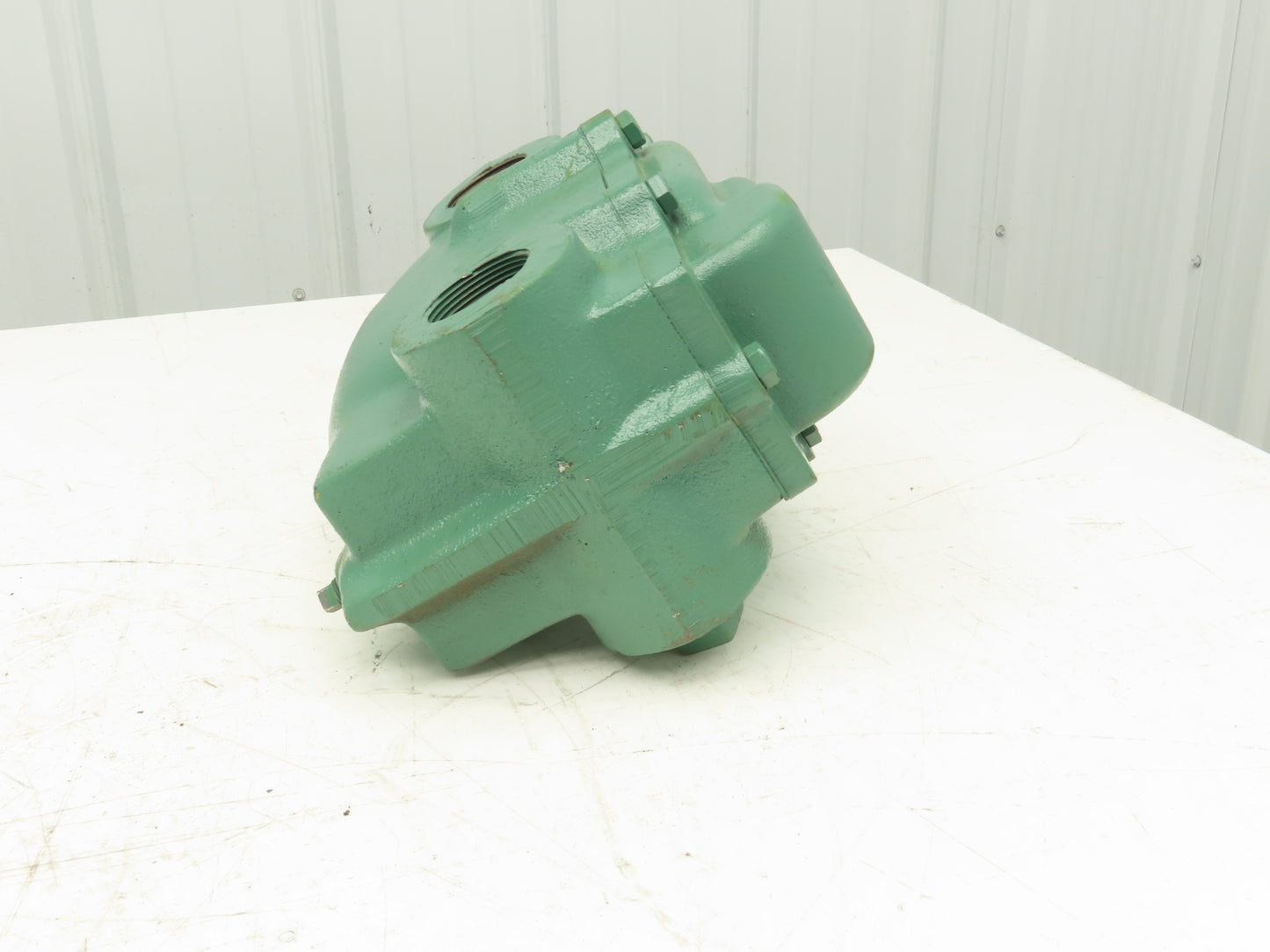 Hoffman Specialty 552 Float & Thermostat Steam Trap 1-1/2" NPT 125 PSI