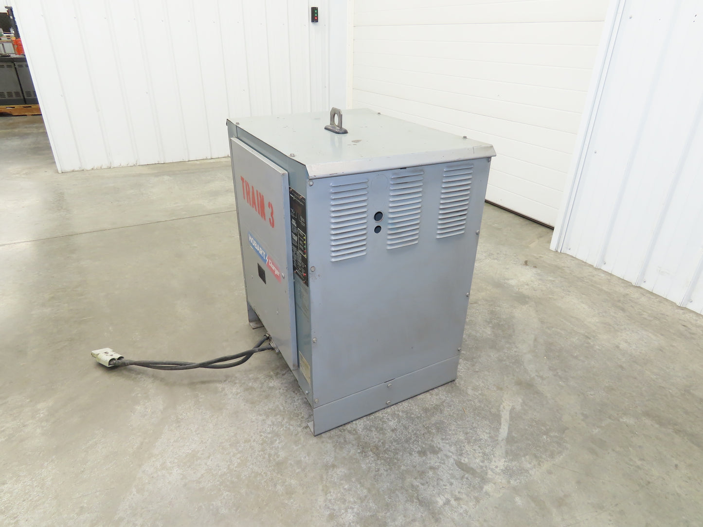 Hobart 3R18-1050 Forklift Battery Charger 45V 831-1050Ah 220A 208/230/460V 3Ph