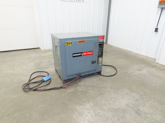 Hobart 725C324 Forklift Battery Accu-Charger 48V 601-725Ah 145A 208/240/480V 3Ph