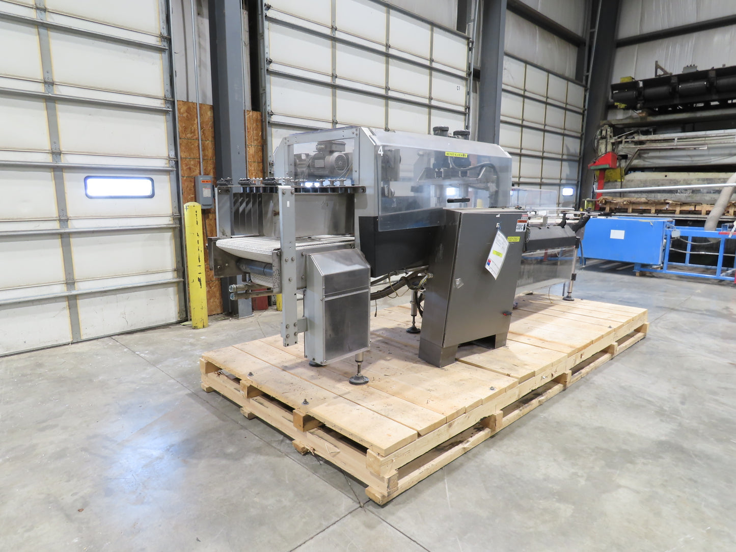 Fallas R400 Robotic Pick and Place Case Packer Infeed Sorter Conveyor 480V