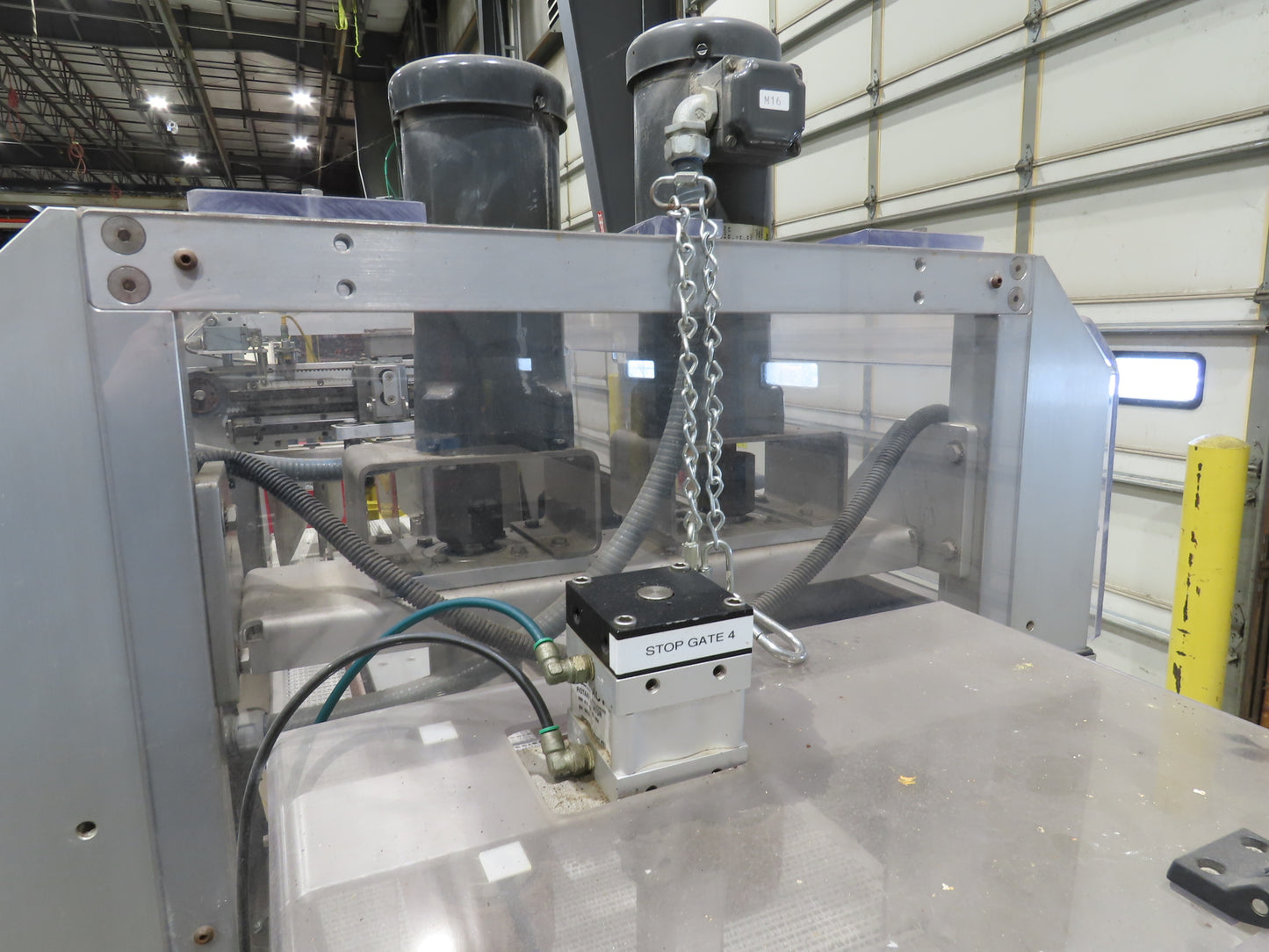 Fallas R400 Robotic Pick and Place Case Packer Infeed Sorter Conveyor 480V