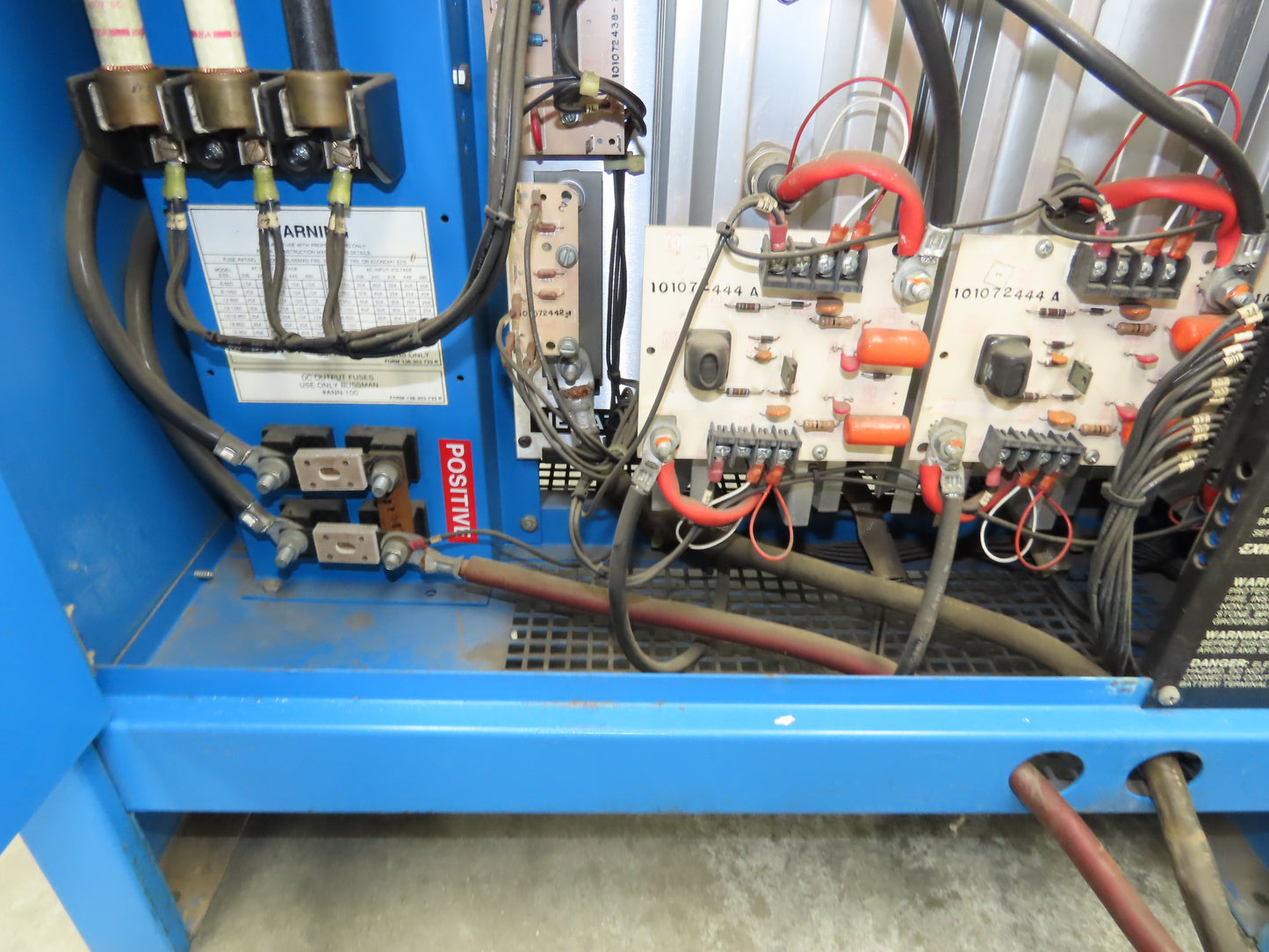 Exide System 3000 ES3-18-1050 Forklift Battery Charger 36VDC 1050Ah 480V 3Ph