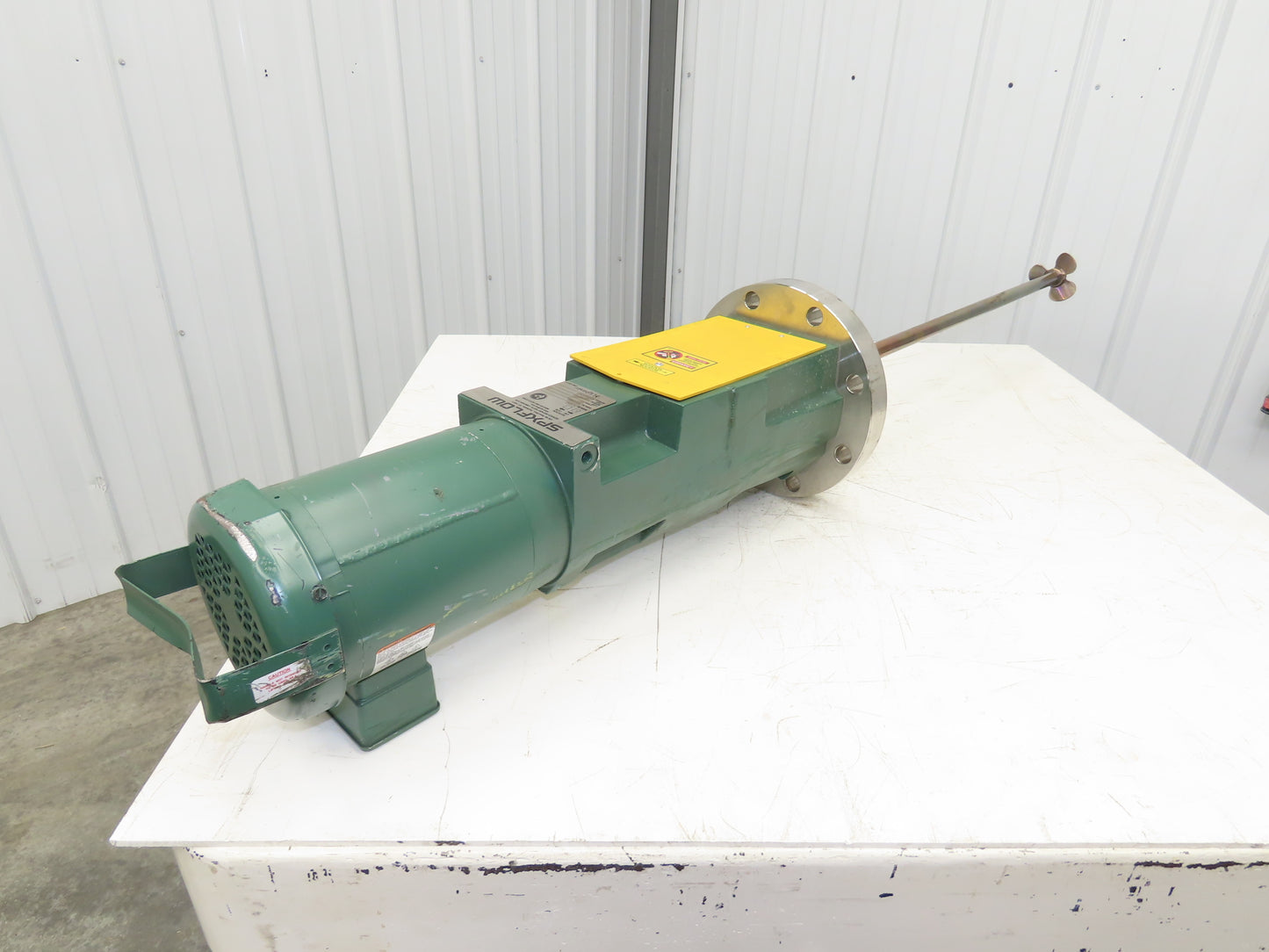 Lightnin SPX Flow X1S50 Flanged Tank Mixer Agitator 4"x 38" Impeller CW .5Hp 3PH