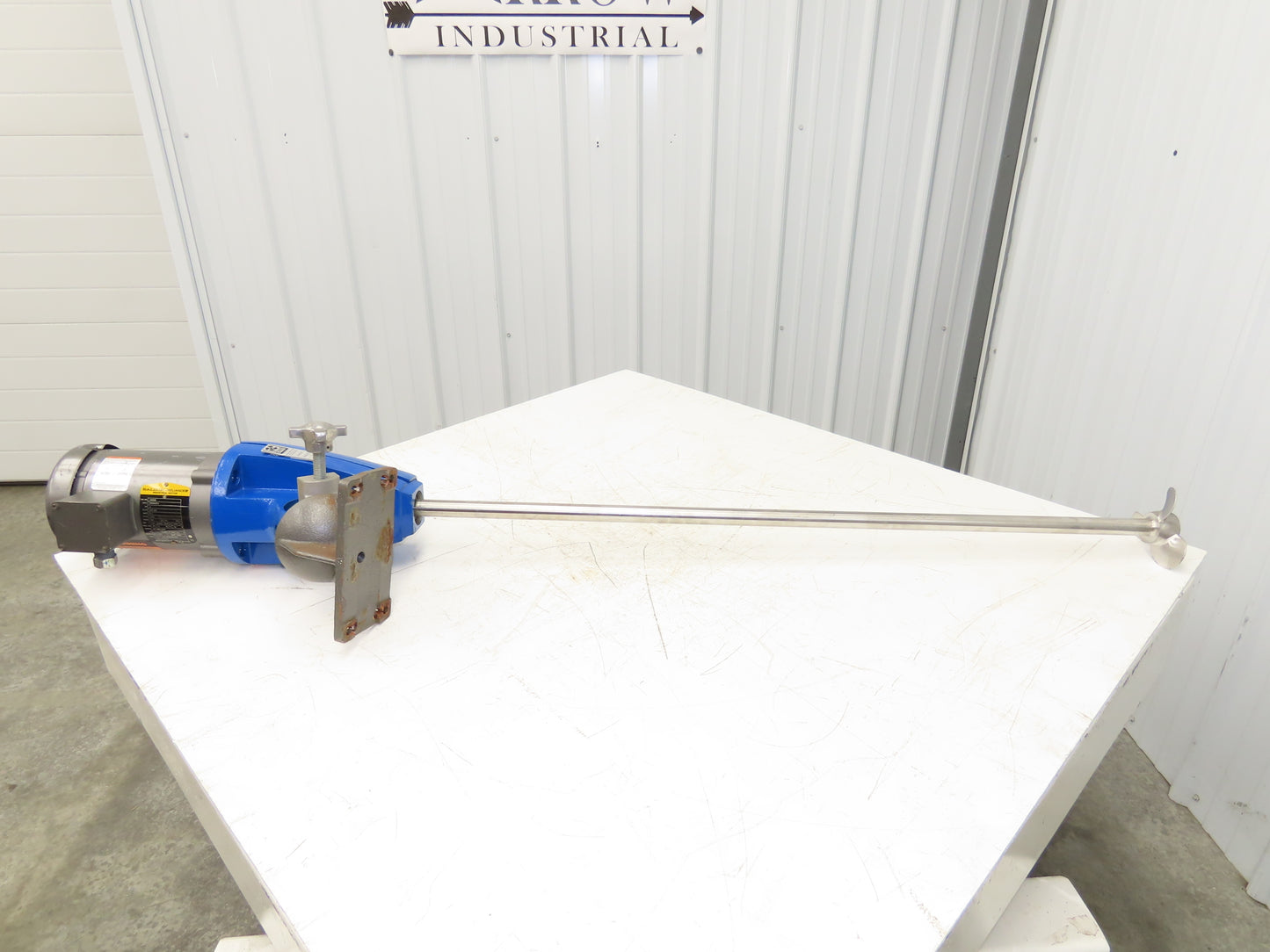 Cleveland RH-3 Clamp Tank Mixer Agitator 4.5"x 43" Impeller .5Hp 230/460V 3PH