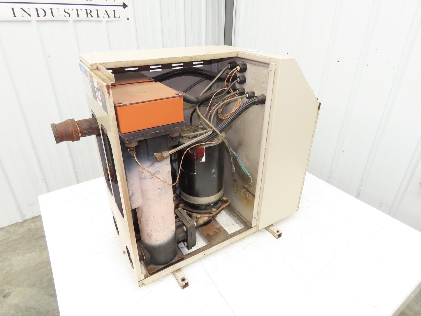 AEC TCU300 Temperature Control Unit 18kw Heating 3Hp 480V 3Ph Parts Only
