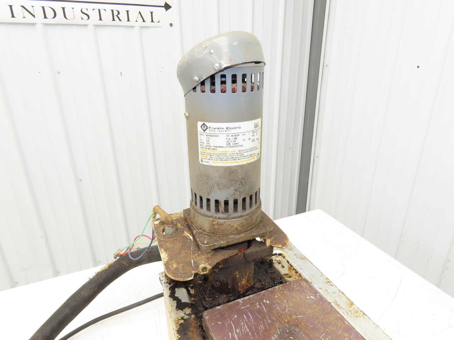 Nordson 274056G Hot Shot Glue Melt Dispenser Machine 115V 1PH 1500W  *Bad Motor*