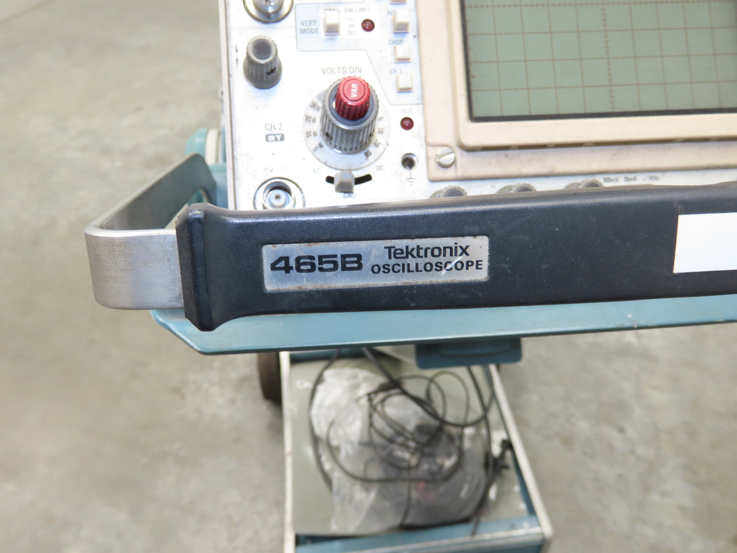 Tektronix Oscilloscope Digital Multimeter Module Probes 200C Cart Scope Mobile