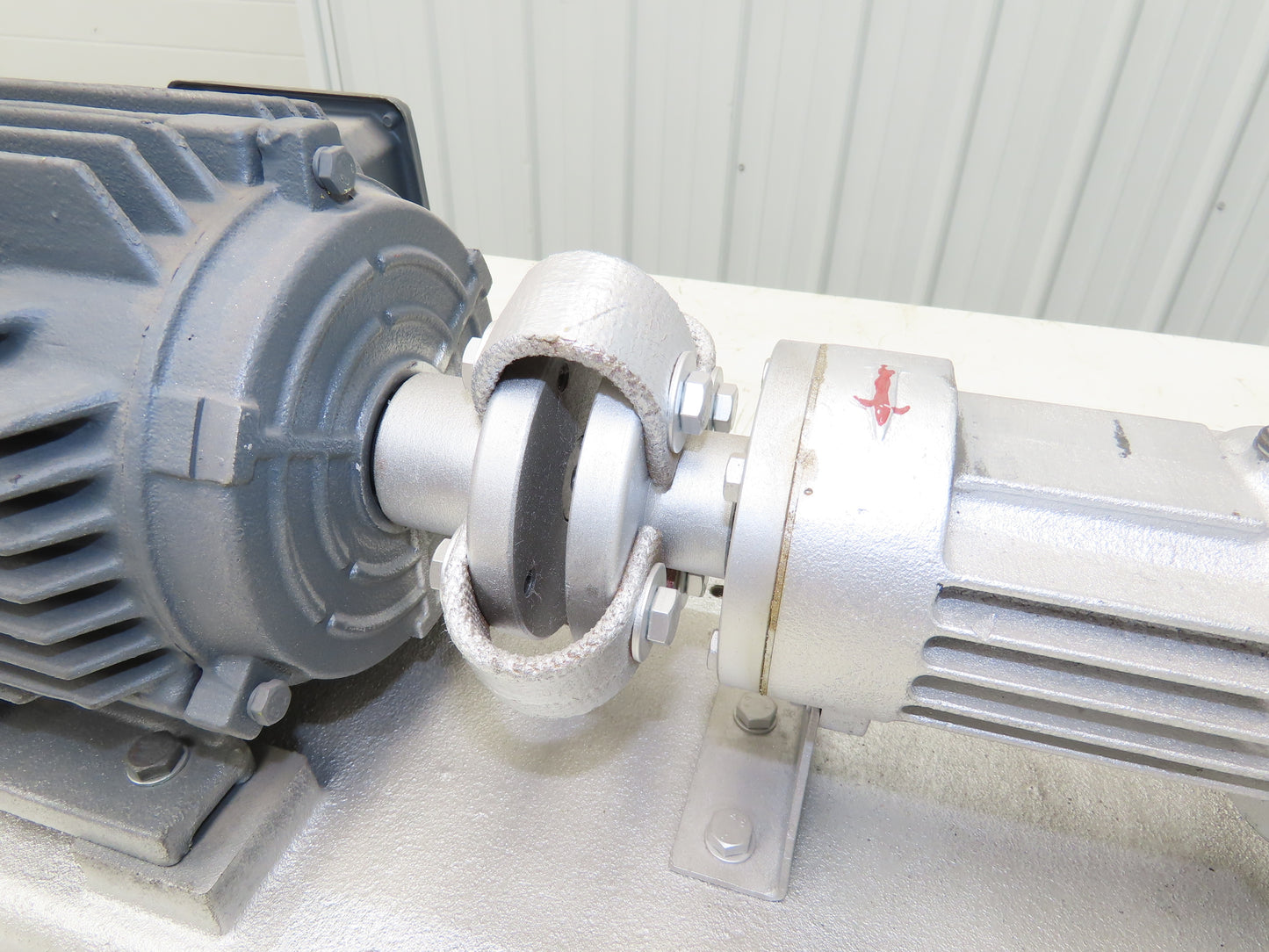 Lezq Siemens 40-25-160 Centrifugal Pump 167L/Min 3Hp 480V 3PH 90L Metric Flanged