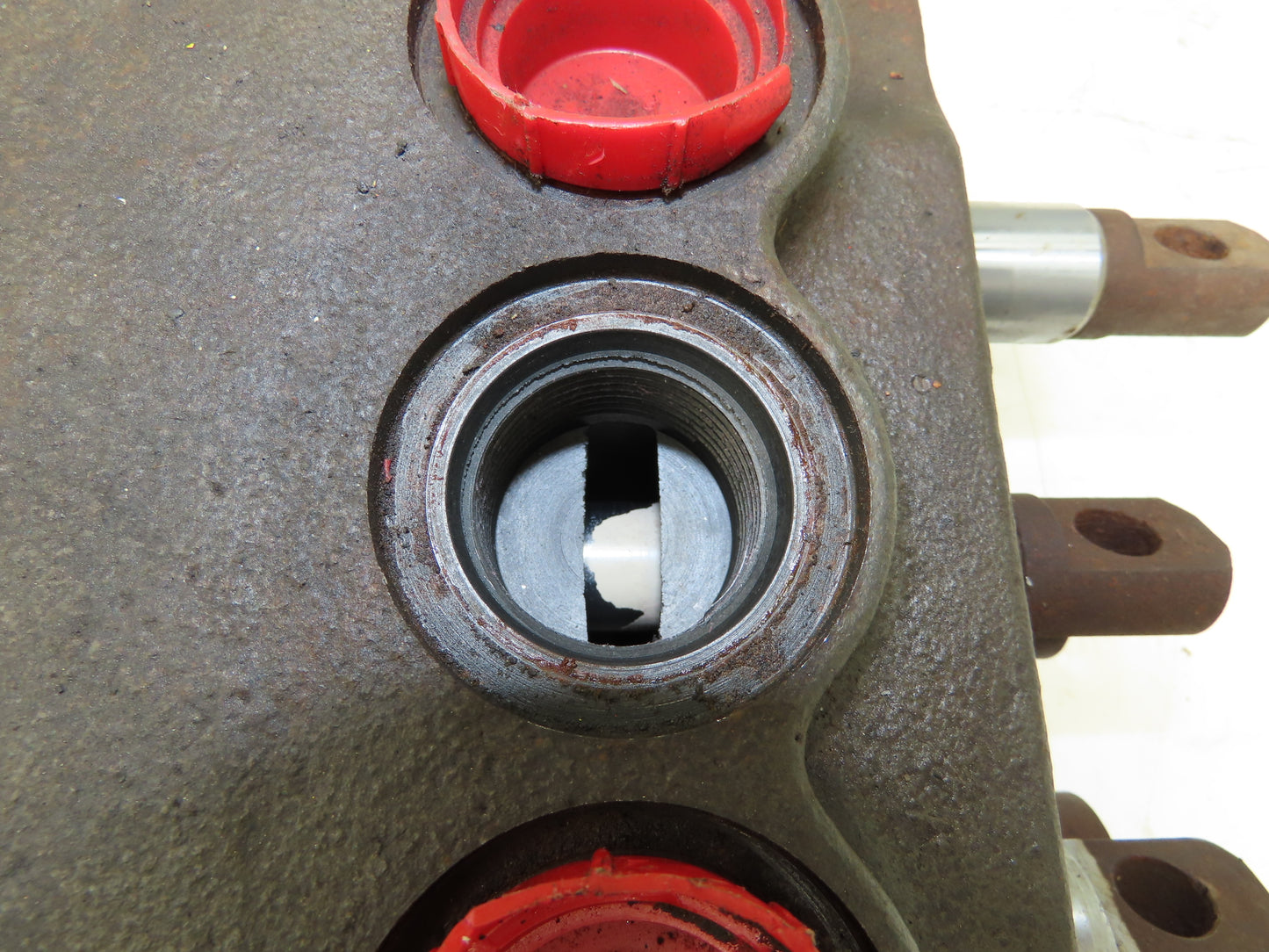 Parker Hannifan VDSP 24 DRF 41 Directional Control Hydraulic Valve 3-Spool