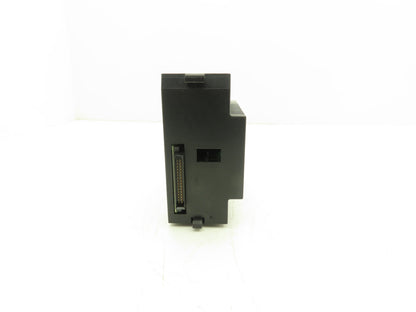 GE Fanuc IC693PWR330B Genius PLC I/O Power Supply Module 120/240VAC Series 90-30