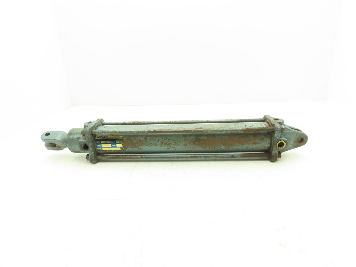 Nopak E-NN Hydraulic Cylinder 2" Bore x 14" Stroke 3/4" Rod Clevis Mount