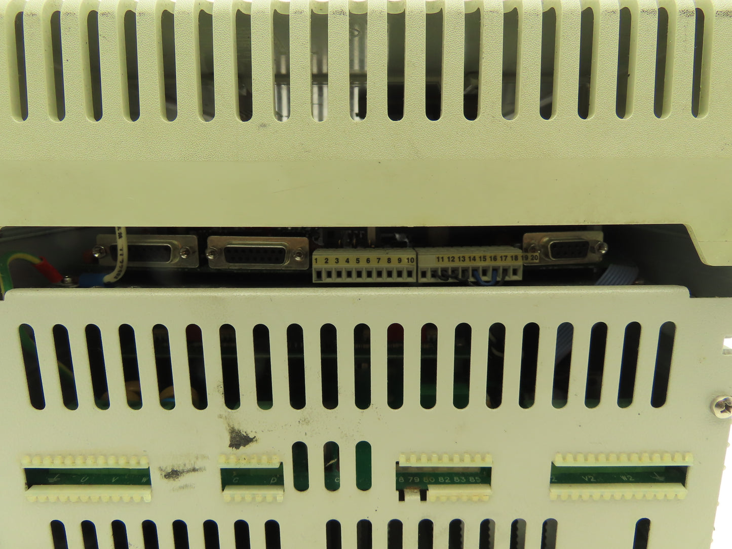 General Electric 6KAV3011XB1 AC Inverter Drive VFD 460VAC 3PH AV-300 *Read