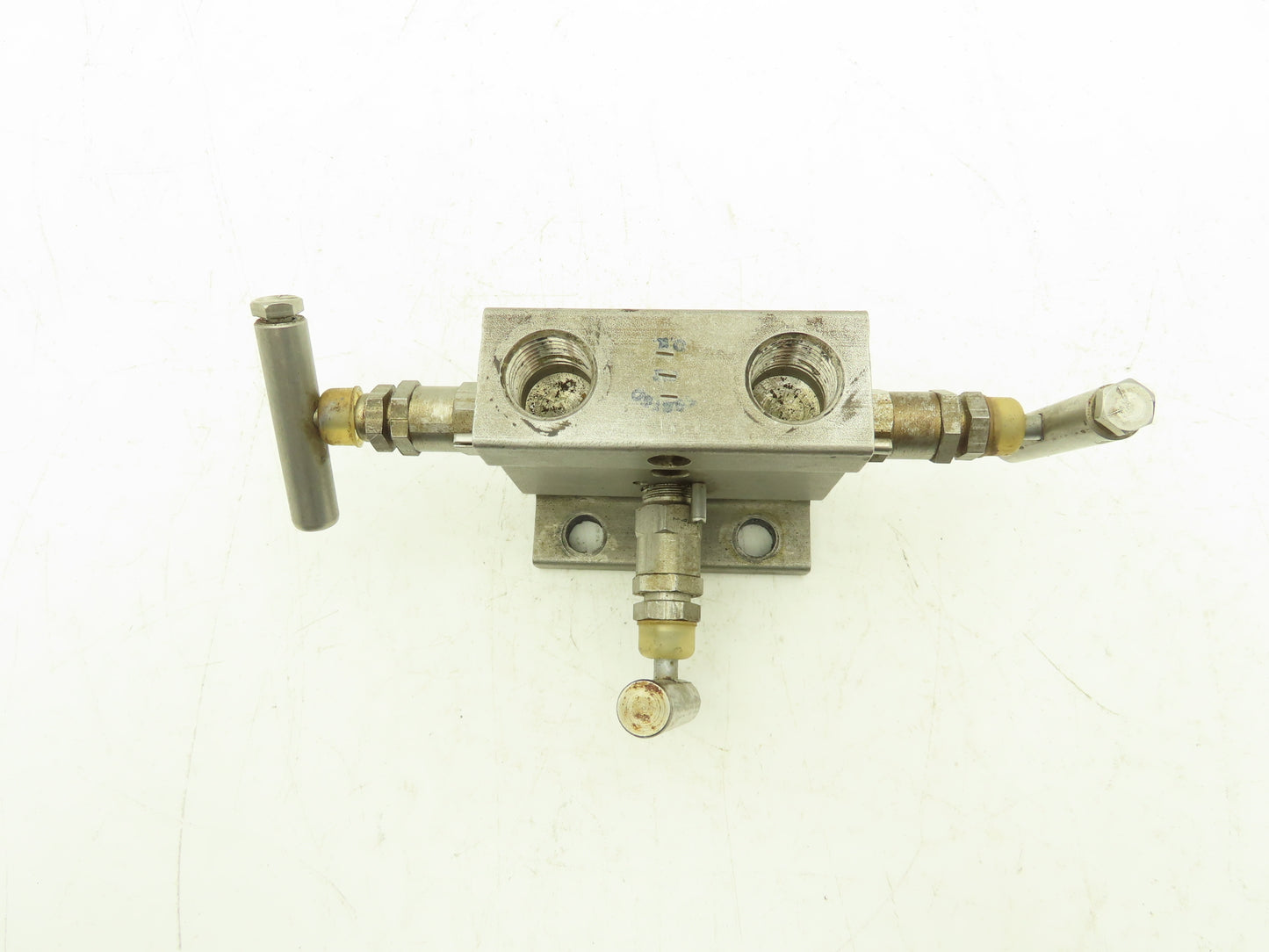 Anderson Greenwood M4TVS 3 Valve Differential Pressure Manifold Flange 1/2" NPT