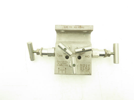 Swagelok SS-V5NBF8-FL-G-SG 5 Valve Instrument Manifold SS Ball Tip 1/2" NPT