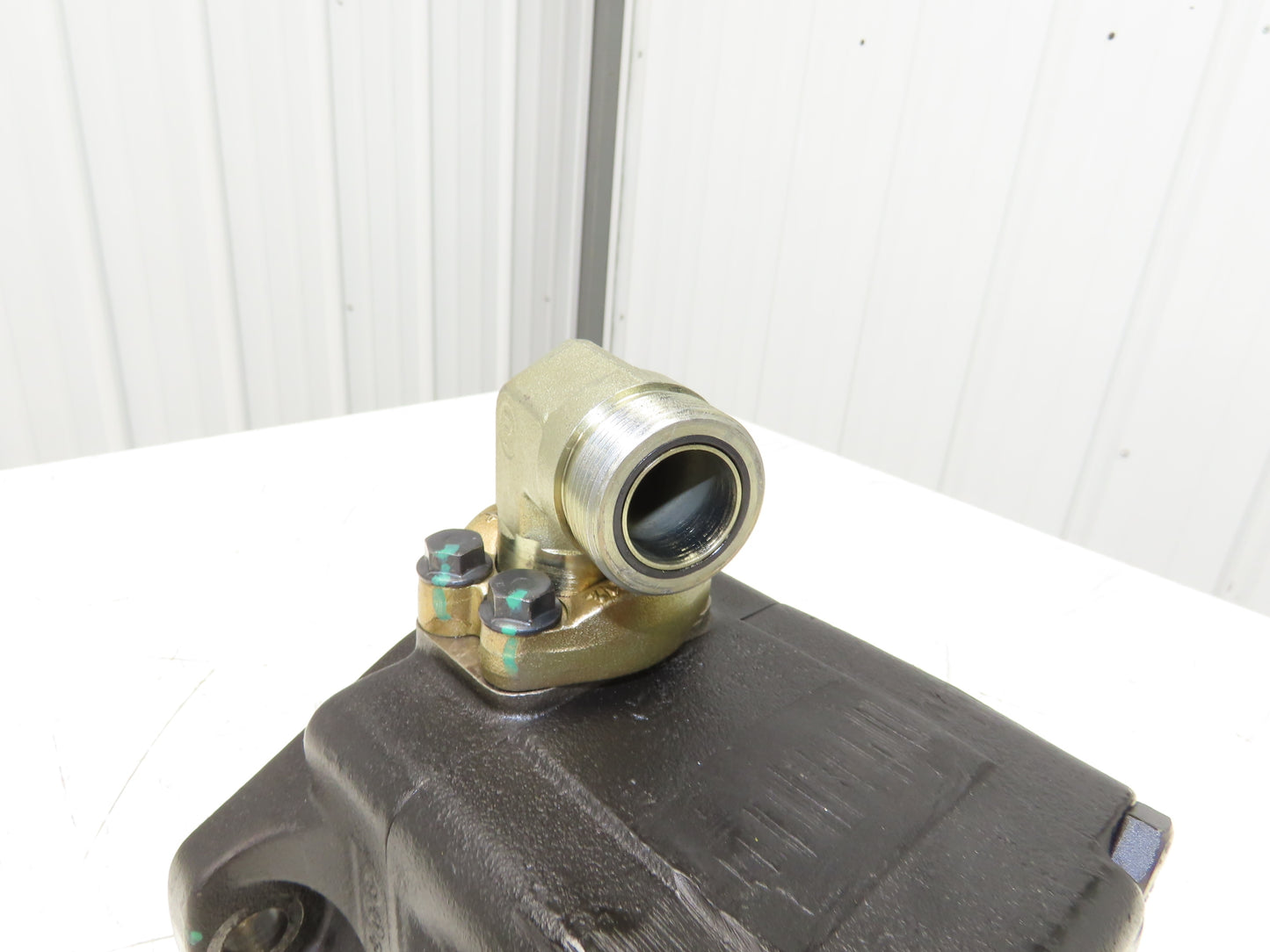 Denison T6DM R38 3R02 C1 M70330 Hydraulic Single Vane Pump 1500RPM 180.4 L/Min