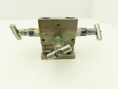 Kenmac MSTB4NCT 3 Valve Differential Pressure Manifold SS Ball Tip 1/2" NPT