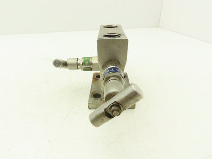 Kenmac MSTB4NCT 3 Valve Differential Pressure Manifold SS Ball Tip 1/2" NPT