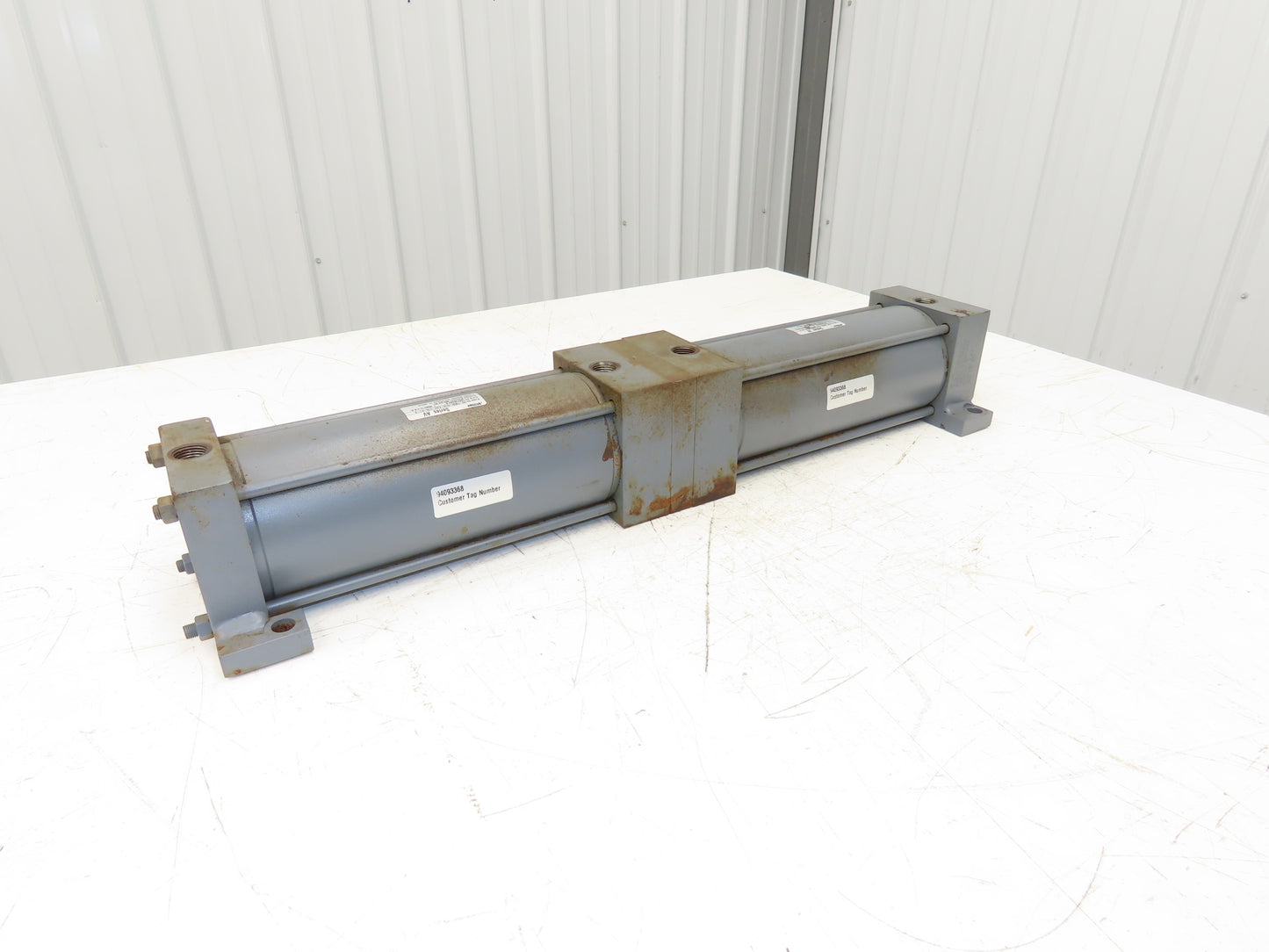 Miller Pneumatic Air Hydraulic Cylinder 4" Bore 9" Stroke 250/900PSI DJV-50B2XN