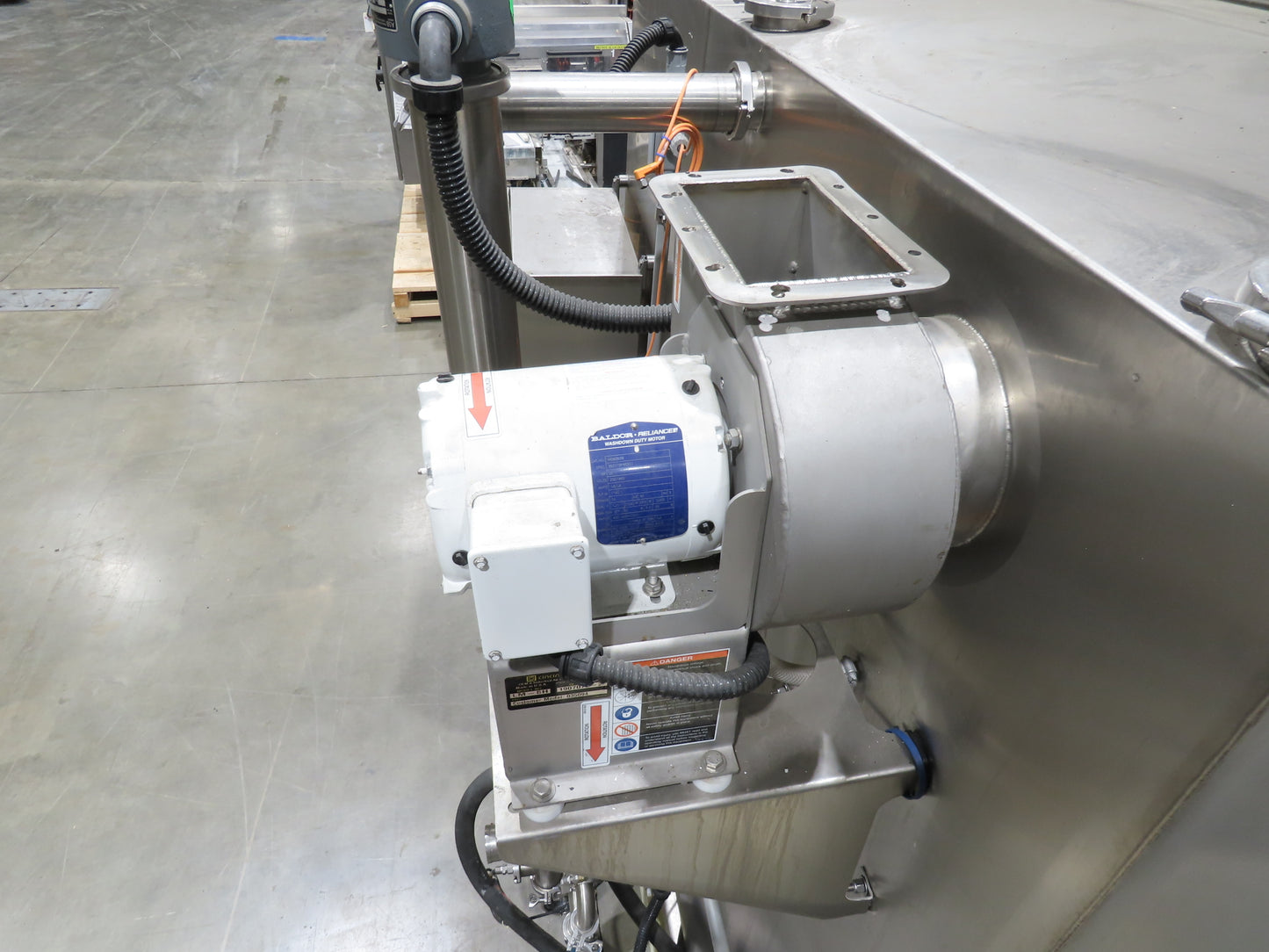 Sani-Matic Sanicab P365 Stainless Food Grade Heated Cabinet Washer 20Hp 480V 3PH