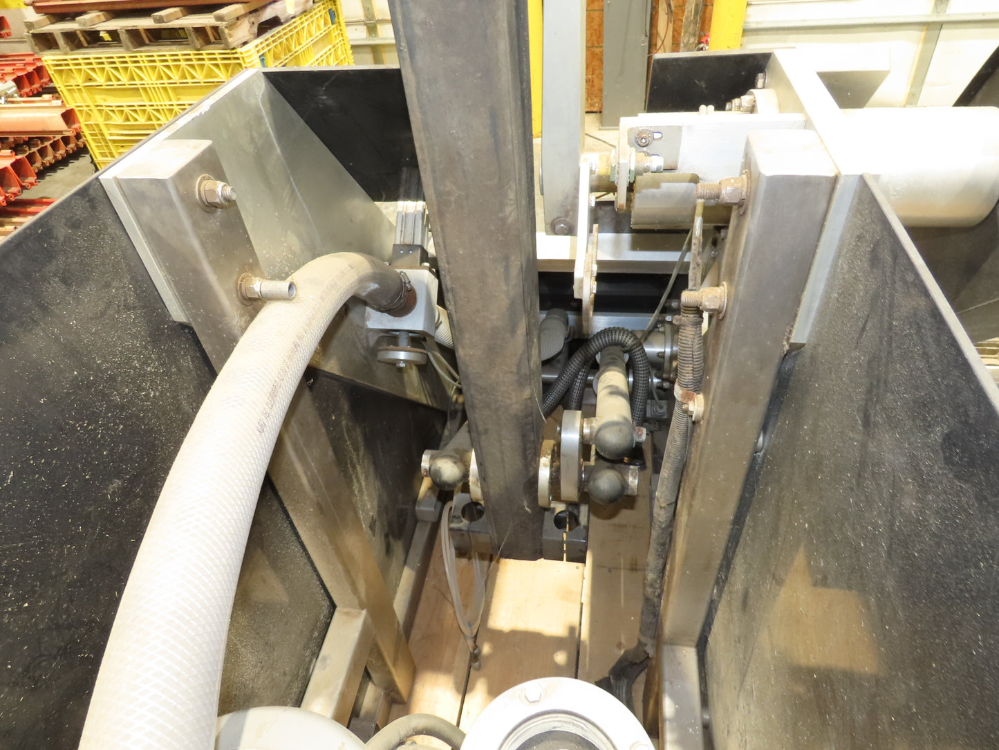 Fallas R400 Robotic Arm Pick and Place Case Packer Dual Feed Conveyor 480V