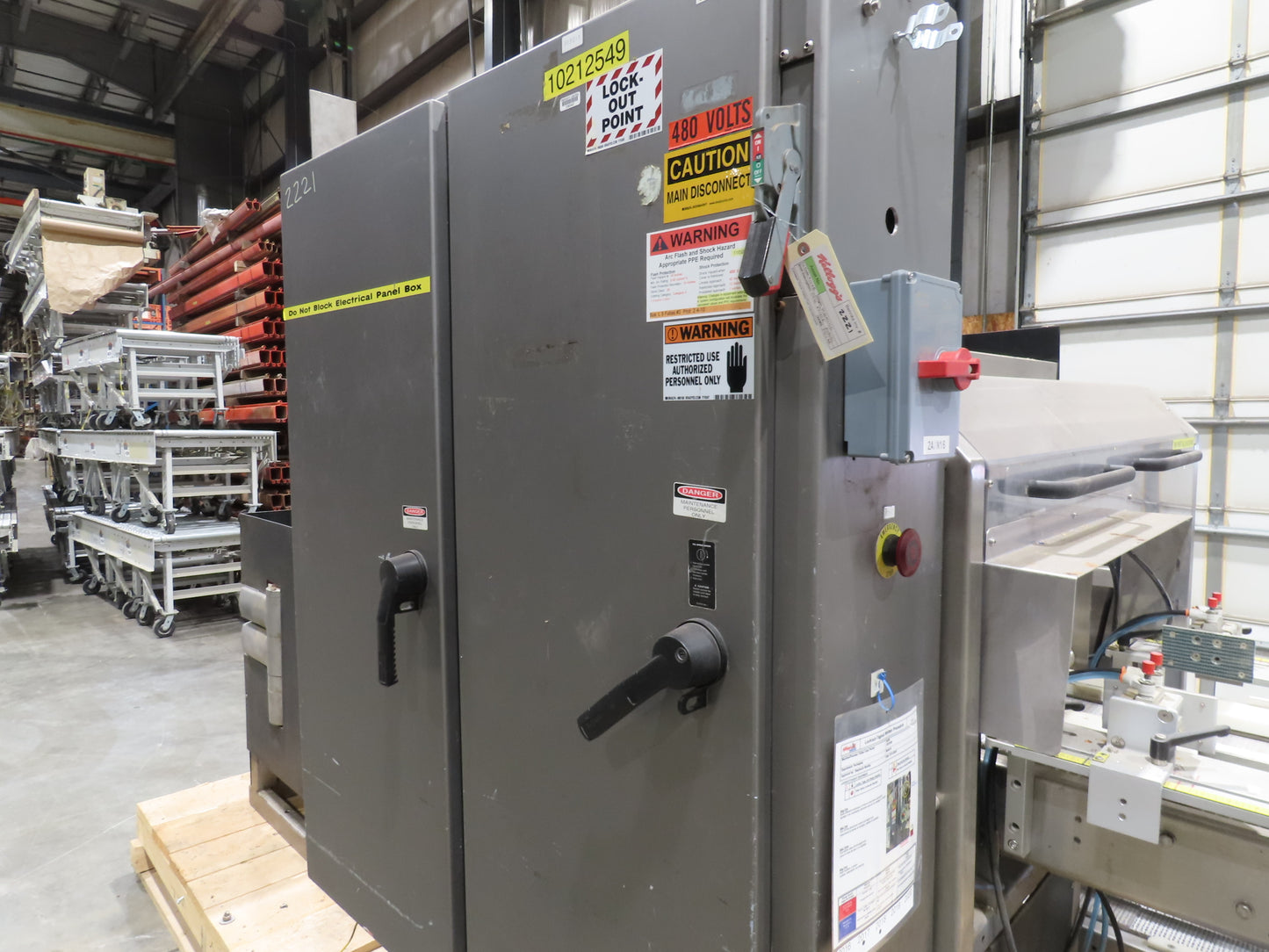 Fallas R400 Robotic Arm Pick and Place Case Packer Dual Feed Conveyor 480V