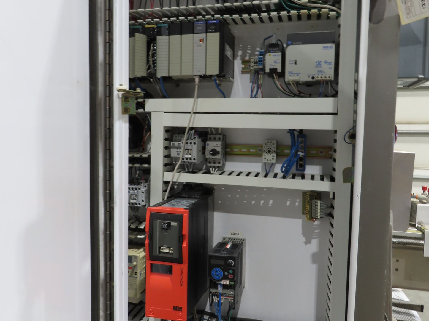 Fallas R400 Robotic Arm Pick and Place Case Packer Dual Feed Conveyor 480V