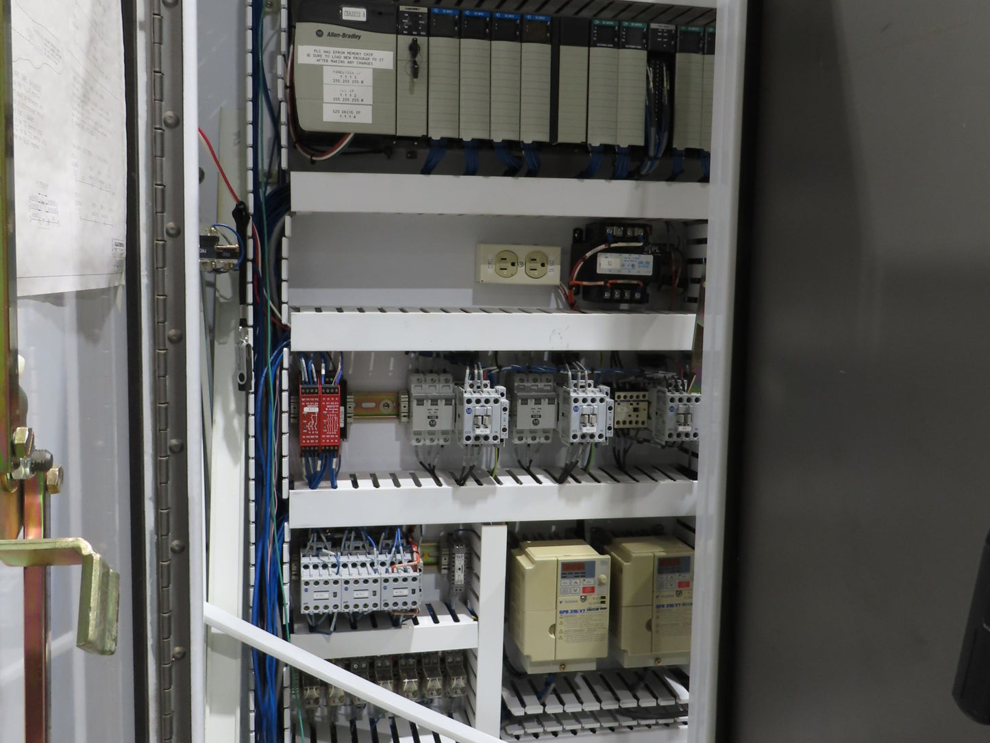 Fallas R400 Robotic Arm Pick and Place Case Packer Dual Feed Conveyor 480V