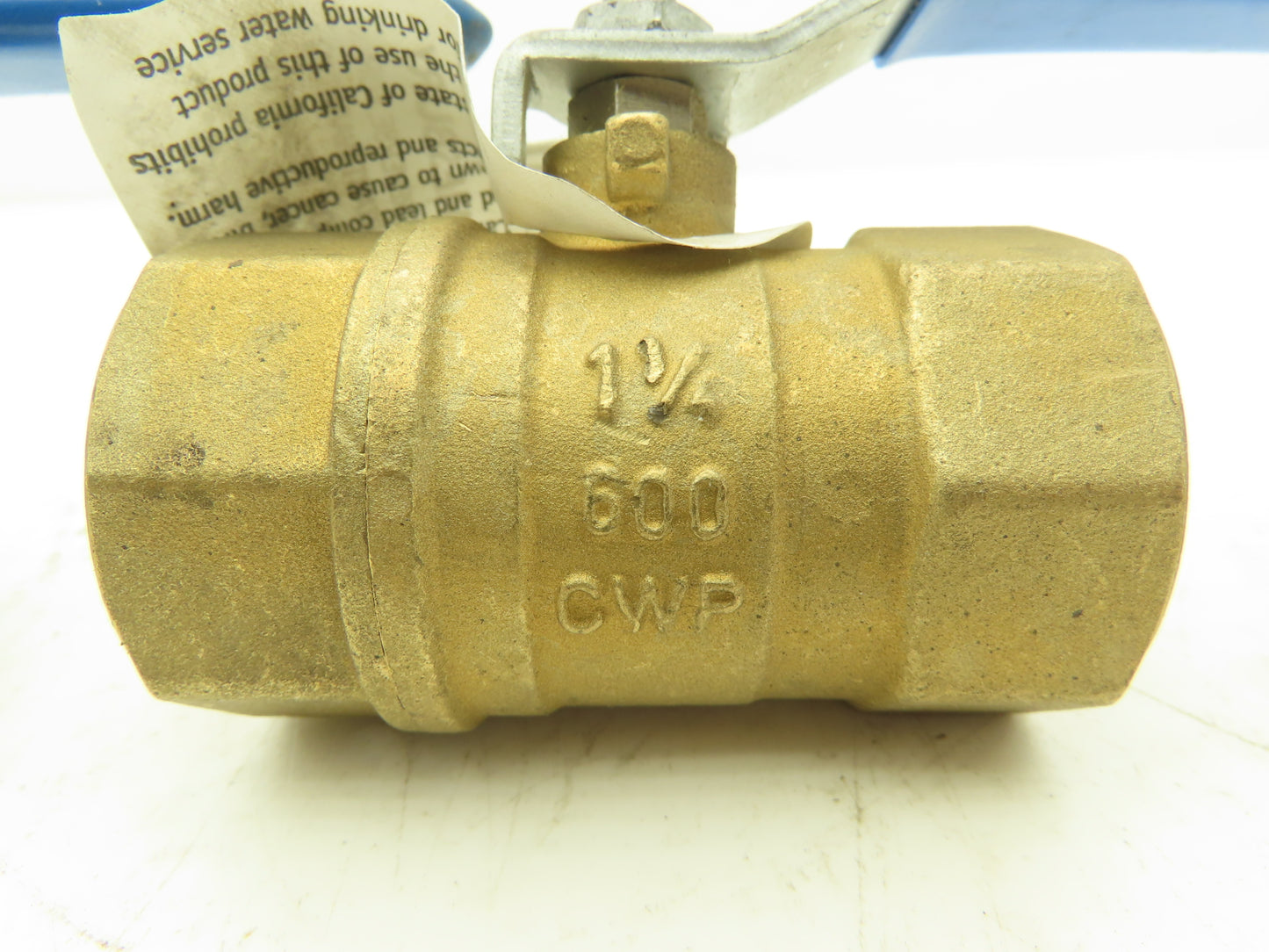 Jamesbury Ser 300 1-1/4" NPT Brass Ball Valve Stainless Steel Ball Lot of 5