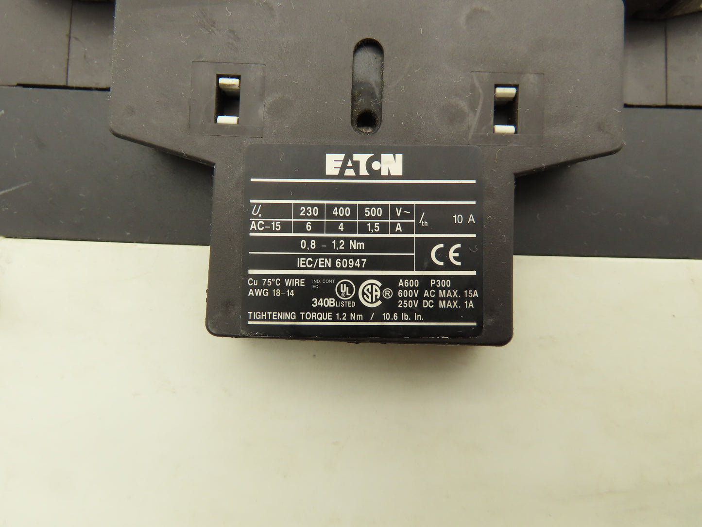 Eaton XTCE400M Motor Starter Contactor 600V 3Ph 400A 400Hp 120V Coil 2 NO + 2 NC