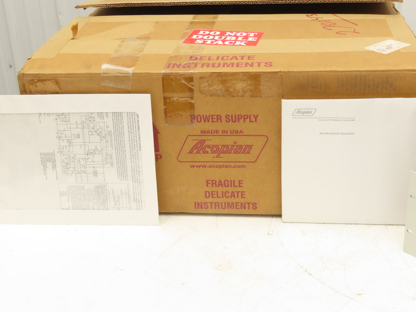 Acopian P050PX5AFP Regulated Power Supply 120V Input 30VDC Output