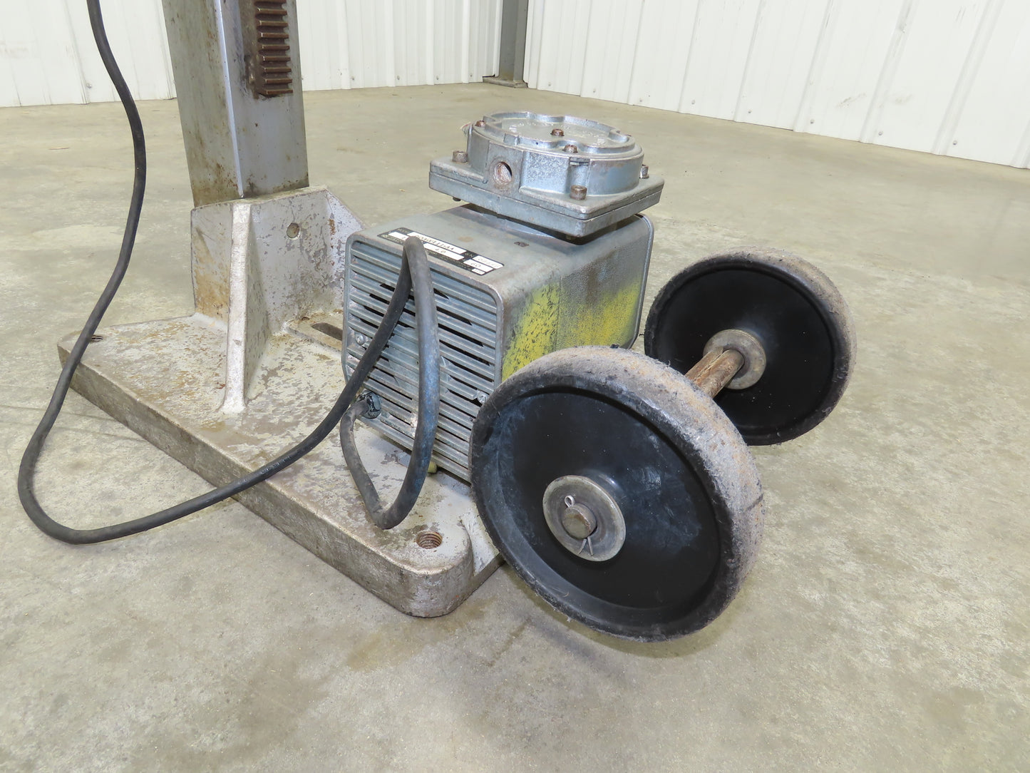 Milwaukee Vac-U-Rig Dymodrill 4030 Coring Motor 2-1/2" to 8" Core Bore Stand