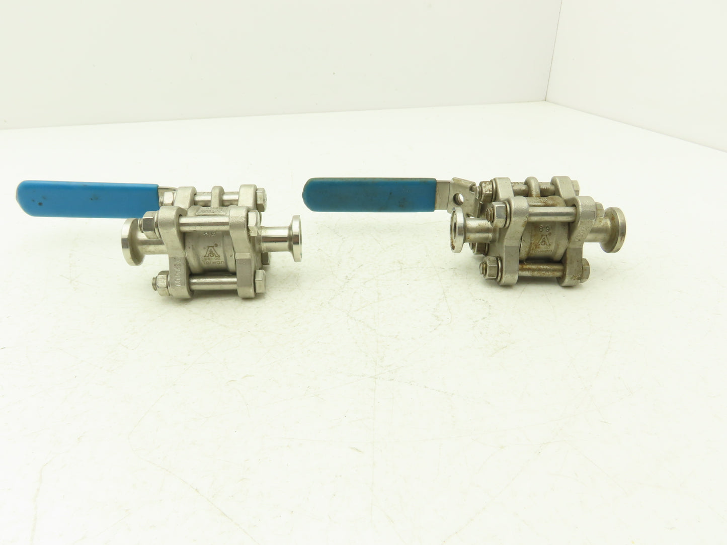 VNE 1/2"-316 1/2" Stainless Steel Sanitary Tri-Clamp Ball Valve 1000WOG Lot of 2